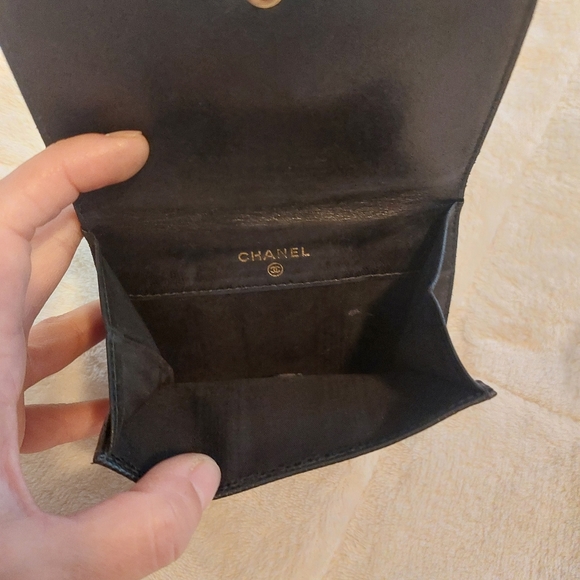 Authentic Chanel Caviar Compact Wallet - Picture 9 of 14